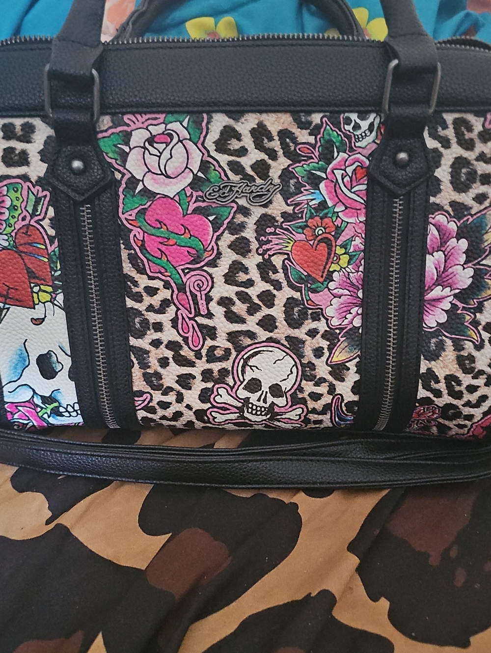 Ed Hardy Satchel & Labubu - Picture 10 of 12
